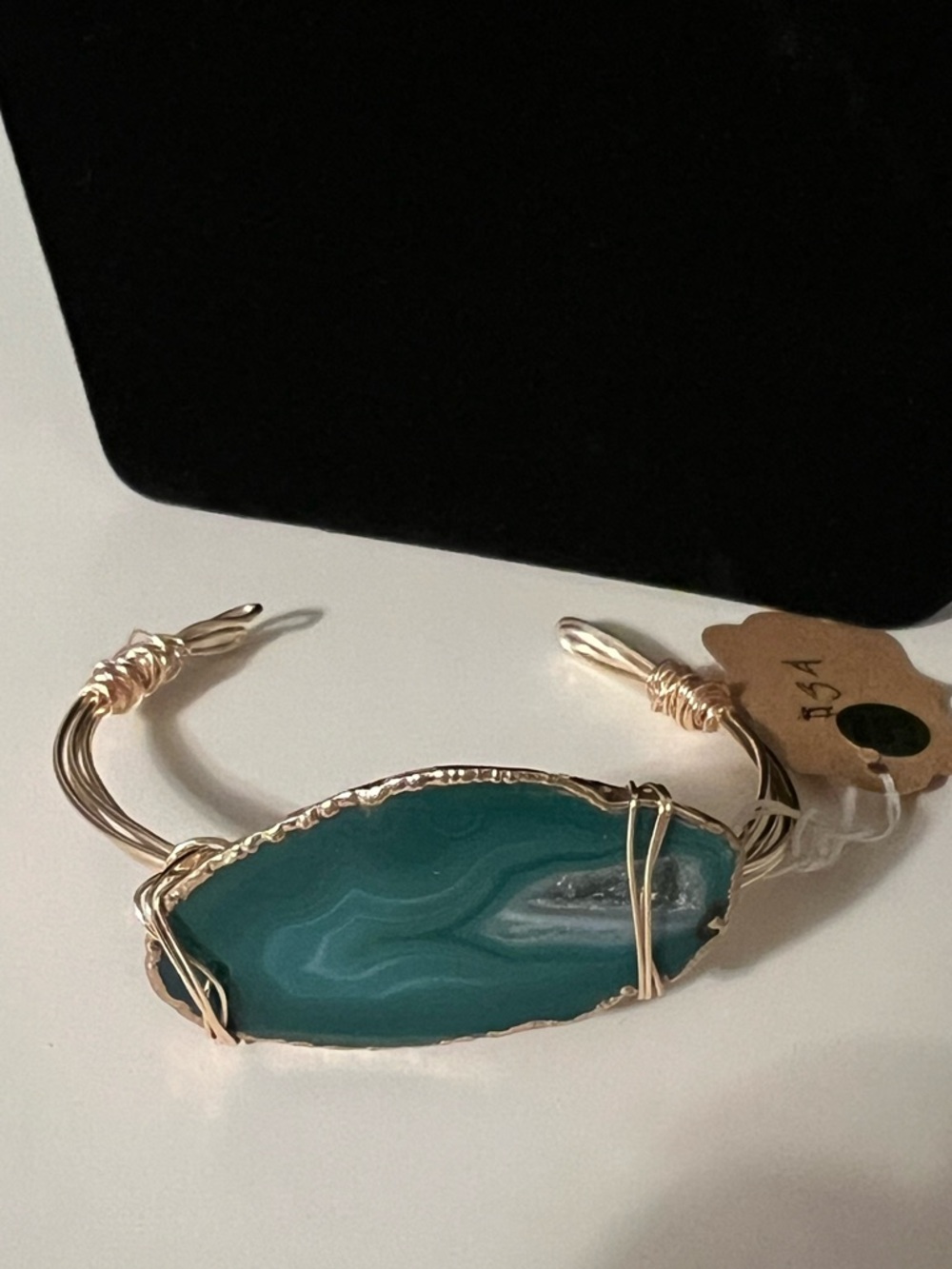 Handmade Gold-Tone Wire Wrapped Green Agate Cuff Bracelet